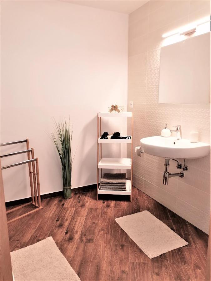 Apartman 11 Mymara Bešeňová Esterno foto